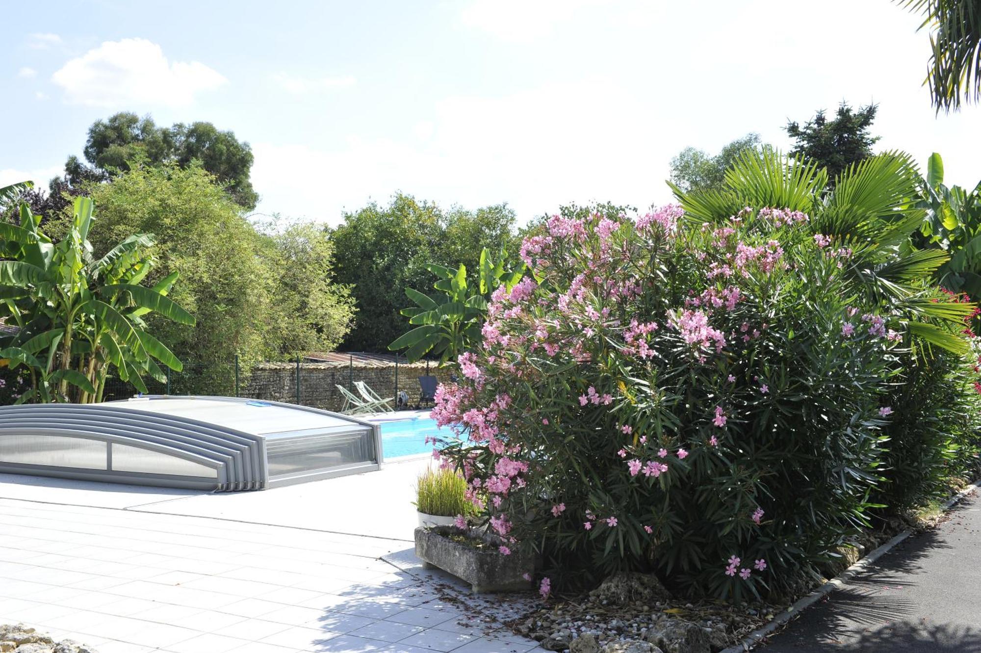 Jardin D'Arcy - Chambres D'Hotes Avec Piscine Et Spa Bois Dış mekan fotoğraf